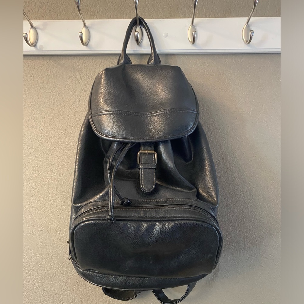 Jennifer Moore Black Leather Backpack